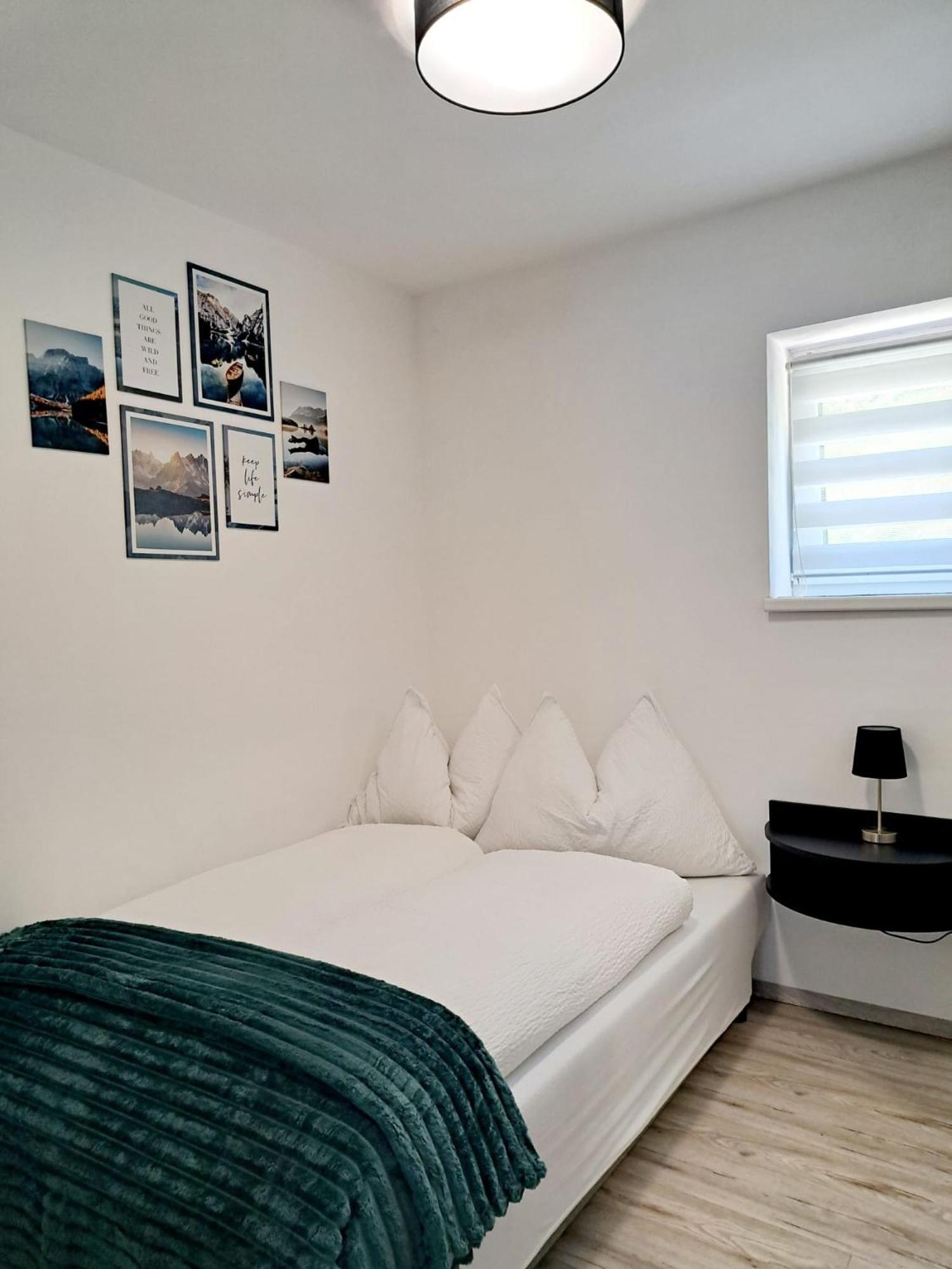 Ferienwohnung Kapar ฟาร์แวร์เฟน ภายนอก รูปภาพ